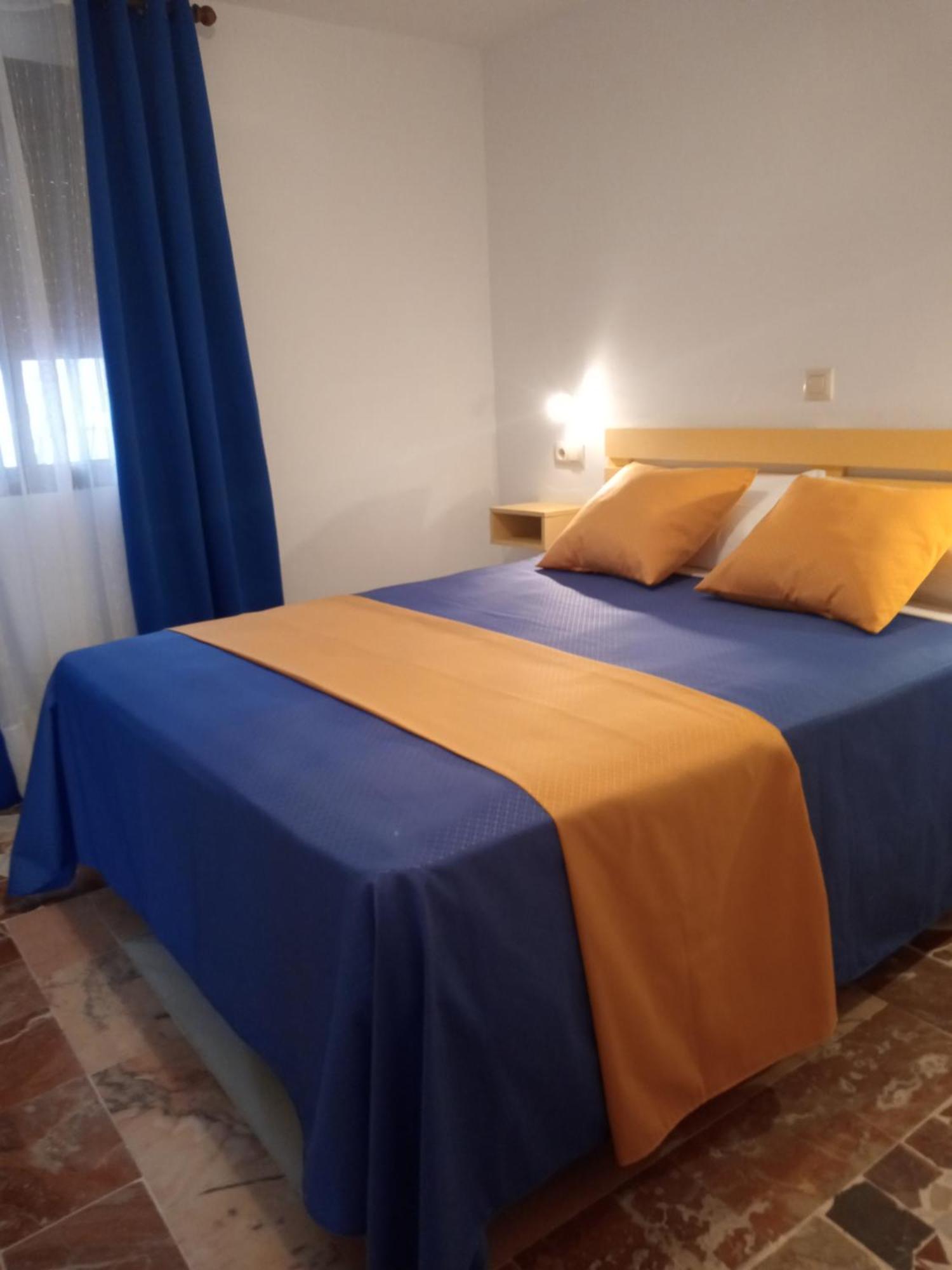 La Tortuga Lodging Rooms Тарифа Екстериор снимка